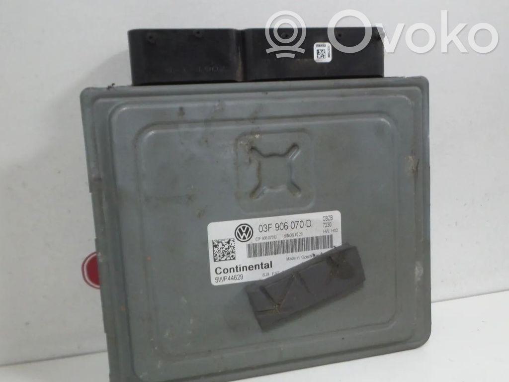 Volkswagen Polo V 6R Engine control unit/module 