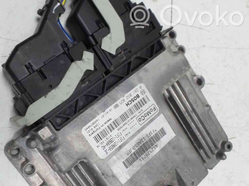 Ford Focus Engine control unit/module 