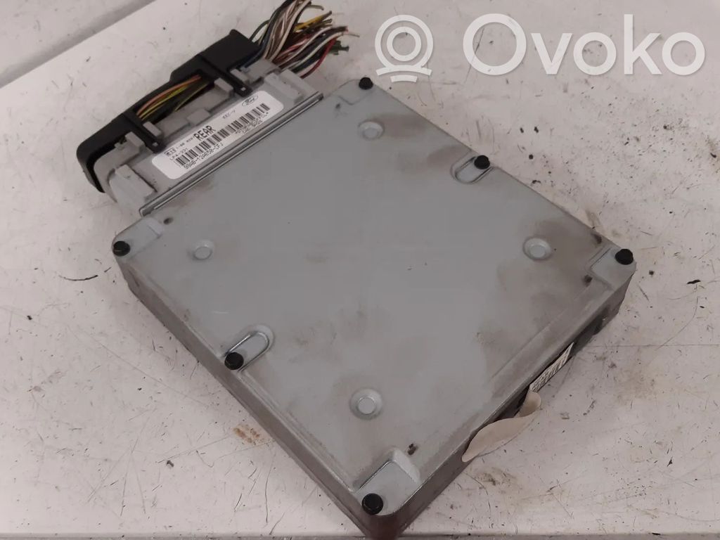 Ford Focus Engine control unit/module 