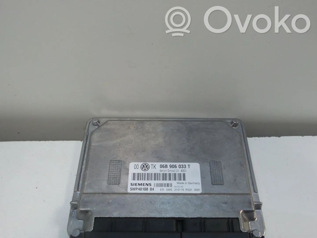 Volkswagen PASSAT B5 Unidad de control/módulo del motor 