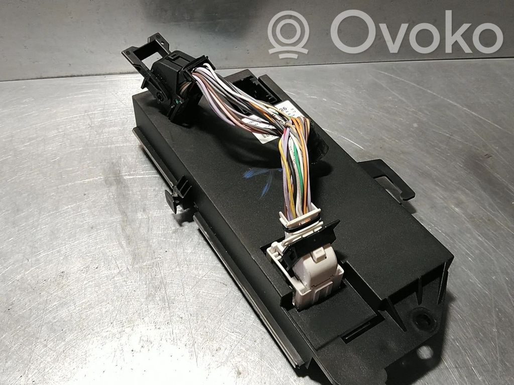 Autres unités de commande / modules   8200367326,G9T743