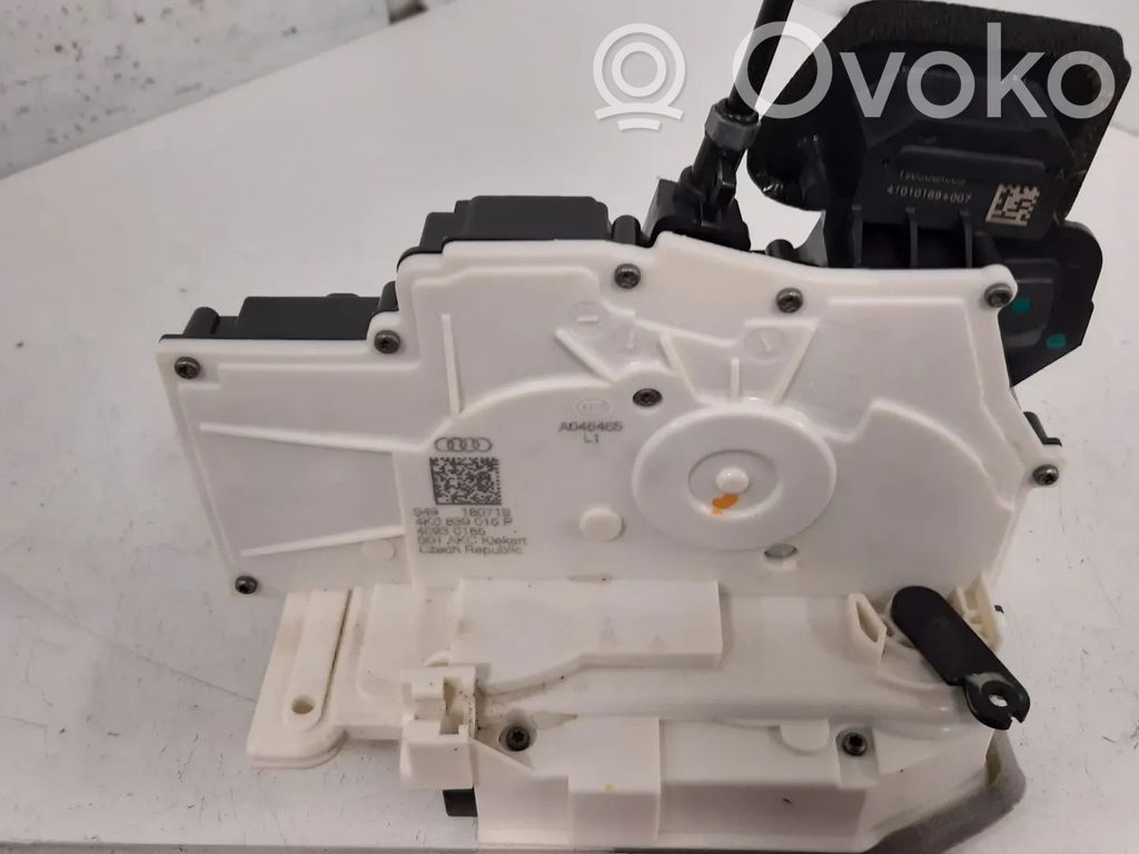 Audi e-tron Galinių durų spyna 