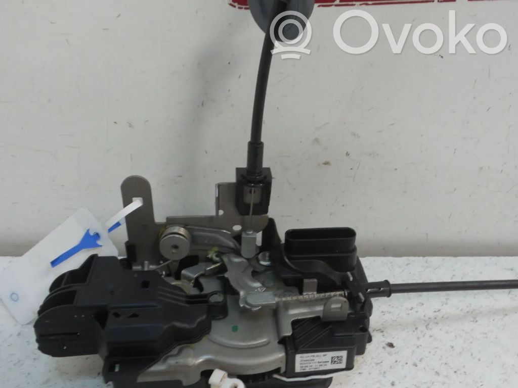 Volvo V40 Priekinė durų spyna 
