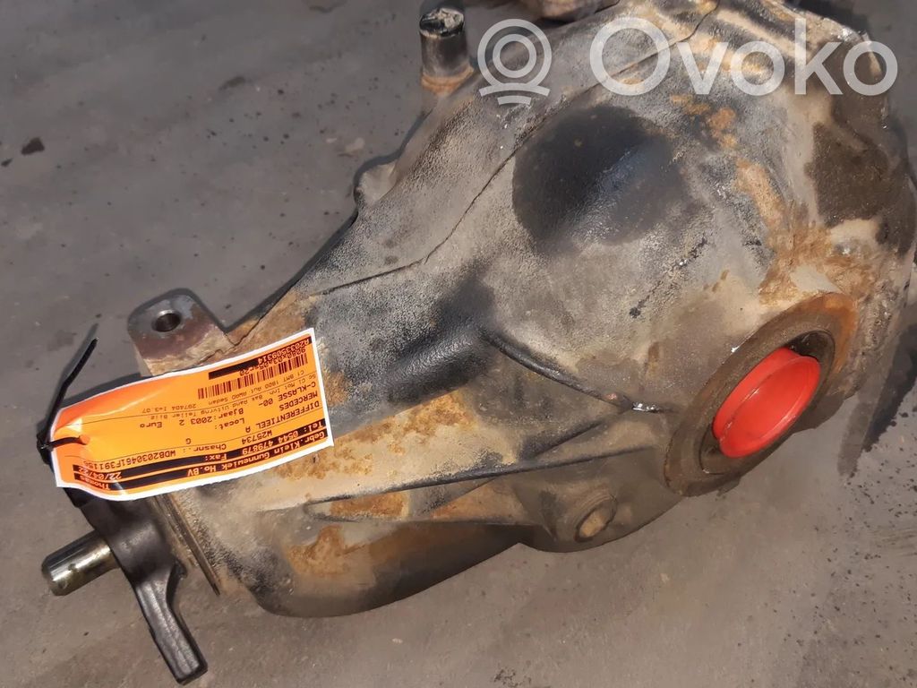 Mercedes-Benz C W203 Tylny mechanizm różnicowy 