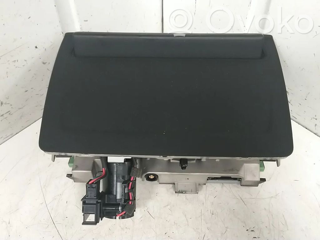 Audi A3 S3 8V Monitor / wyświetlacz / ekran 