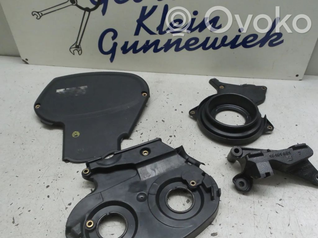 Opel Corsa D Timing chain cover 