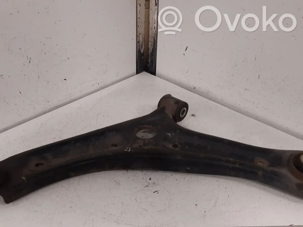 Ford Ecosport Priekinė svirtis 
