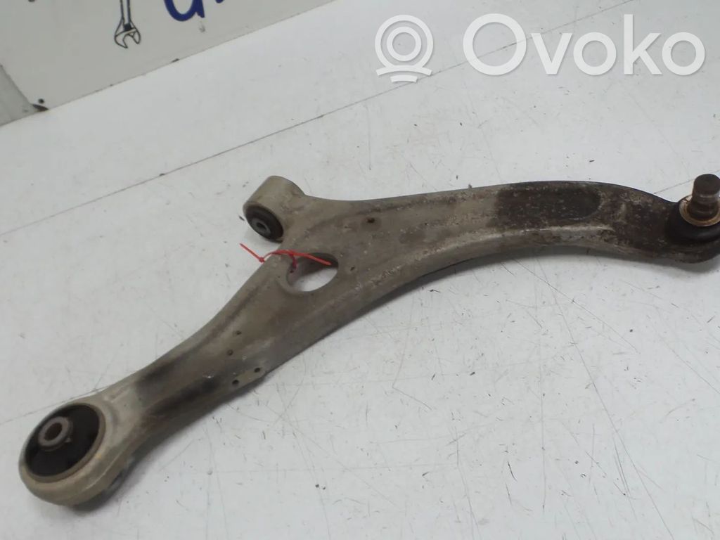 Hyundai i40 Querlenker Achsschenkel vorne 