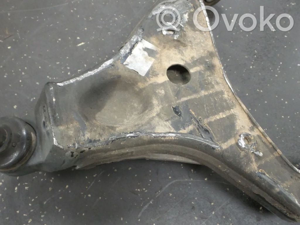 Mercedes-Benz Sprinter W906 Querlenker Achsschenkel vorne 