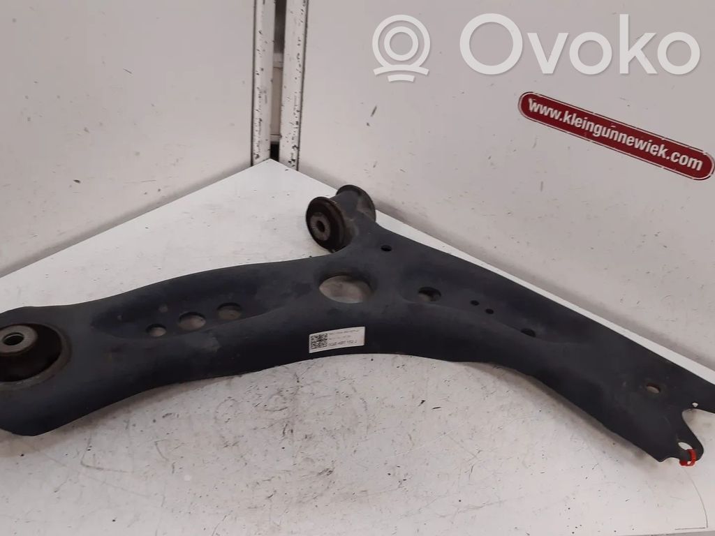 Volkswagen Golf VII Basculă inferioară față 