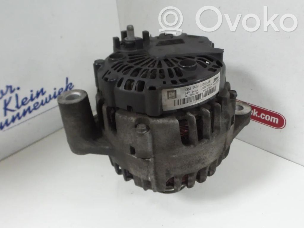 Opel Zafira C Alternator 