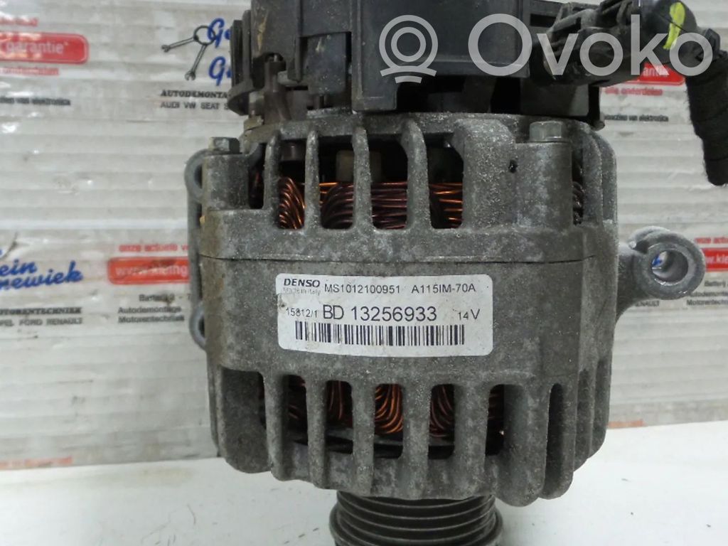 Opel Corsa D Ģenerators 
