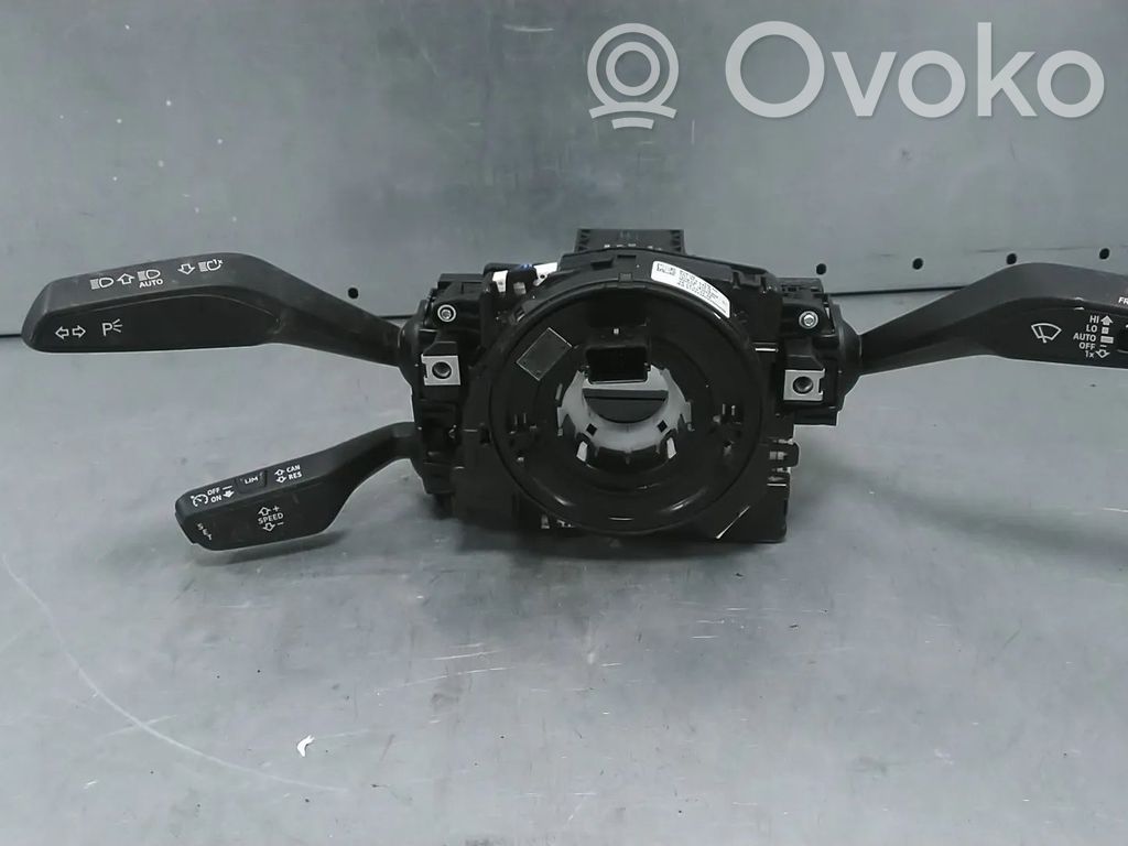 Audi Q2 - Interruptor/palanca de limpiador de luz de giro 