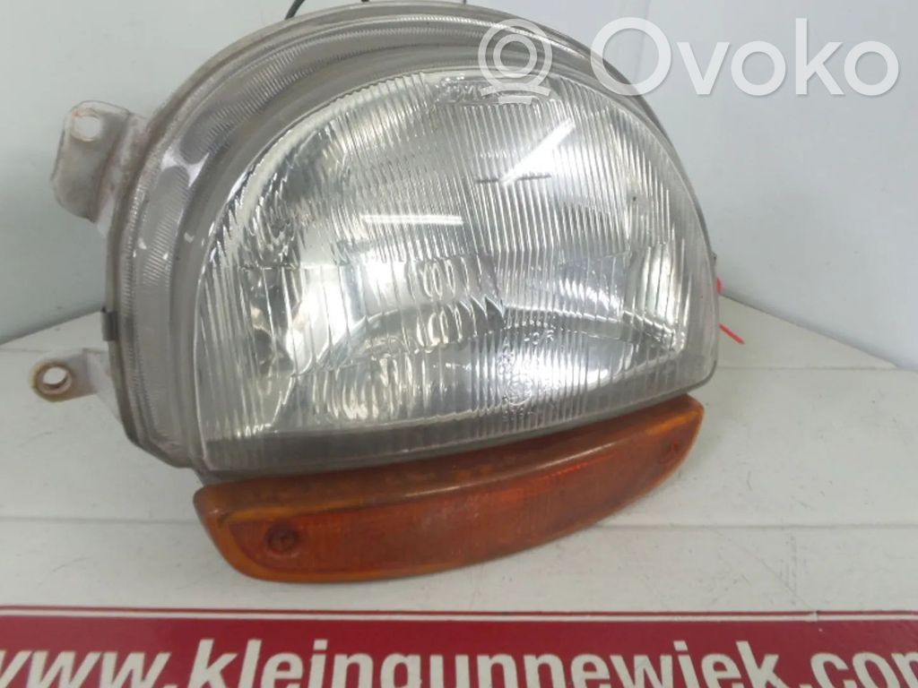 Renault Twingo I Lampa przednia 