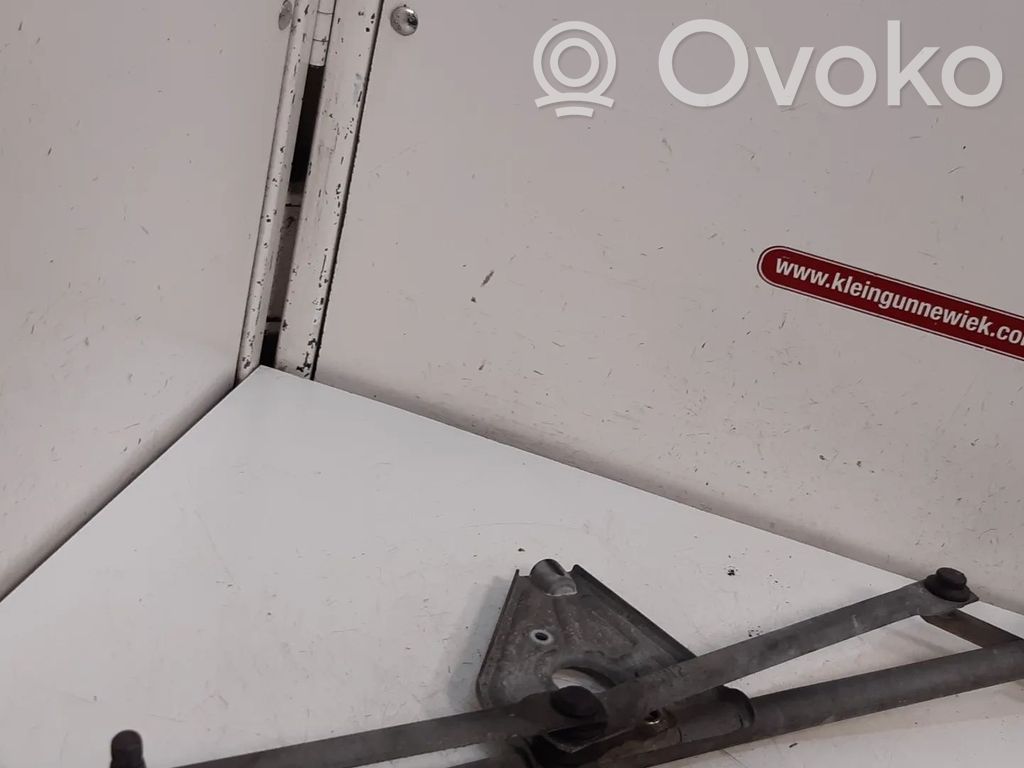 BMW 7 E38 Front wiper linkage 