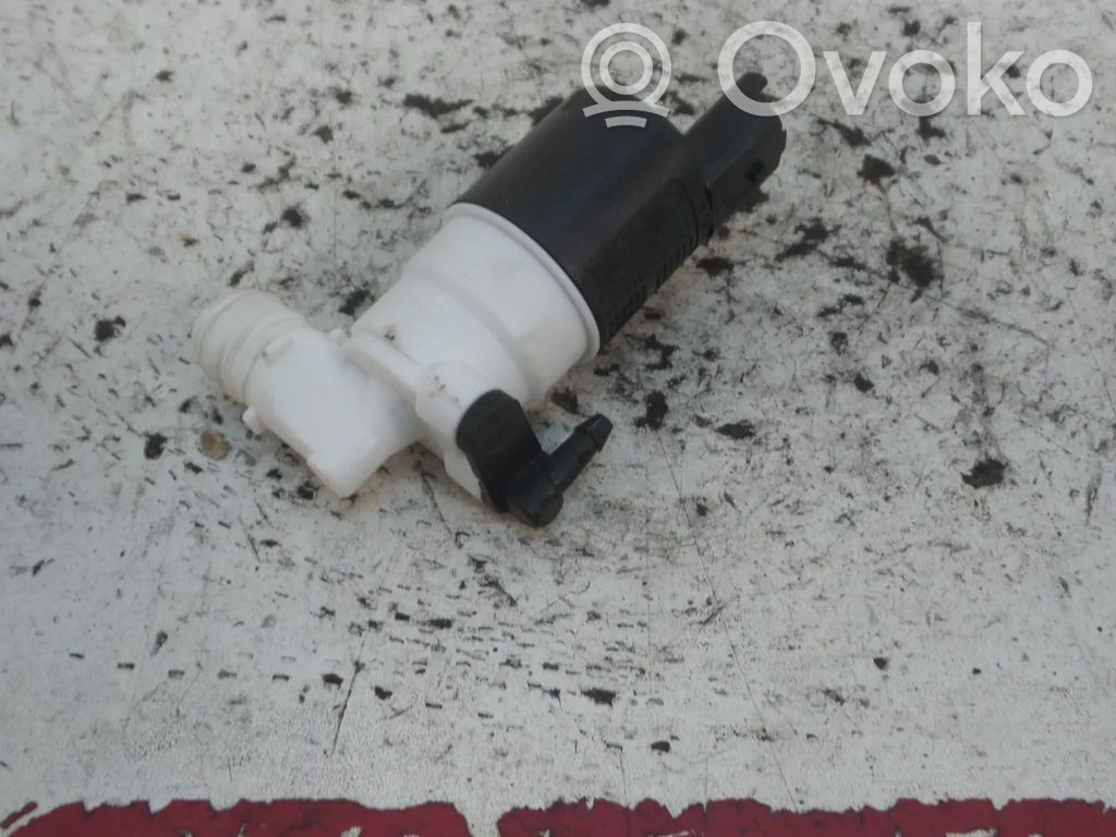 Headlight washer pump
