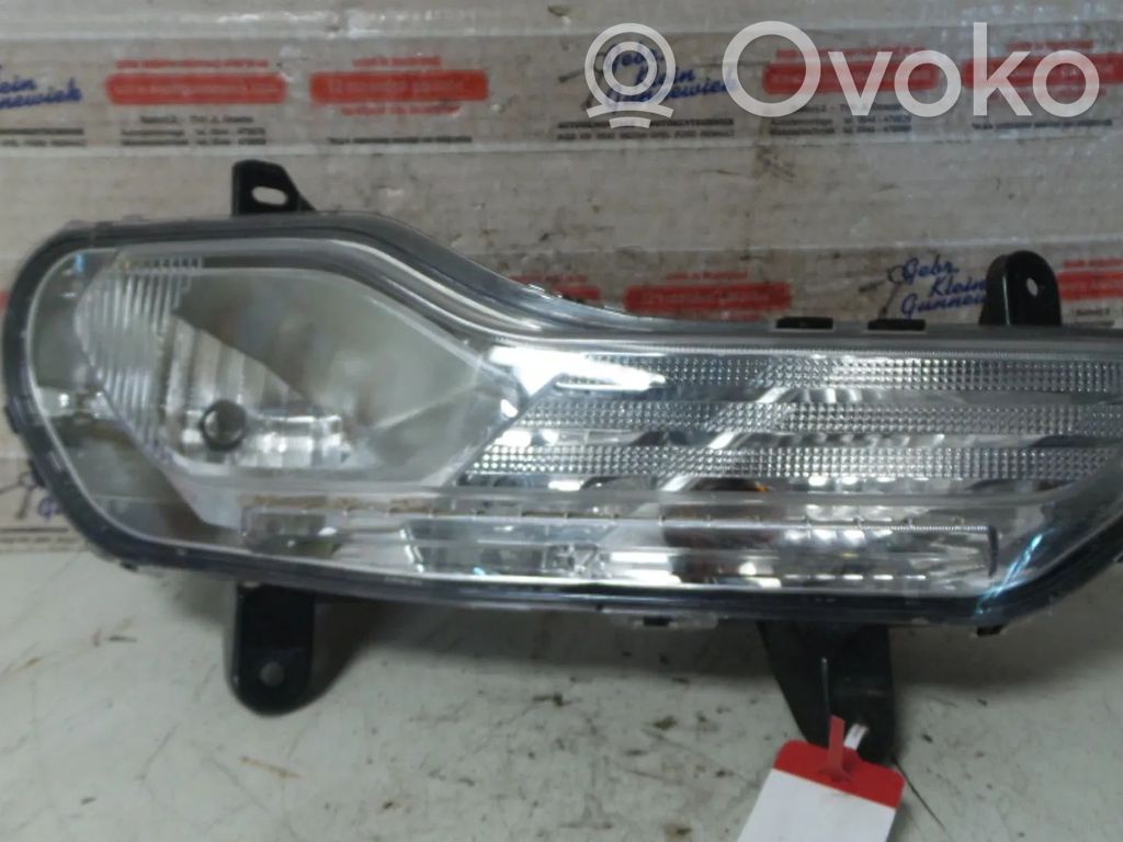 Ford Kuga II Etusumuvalo 