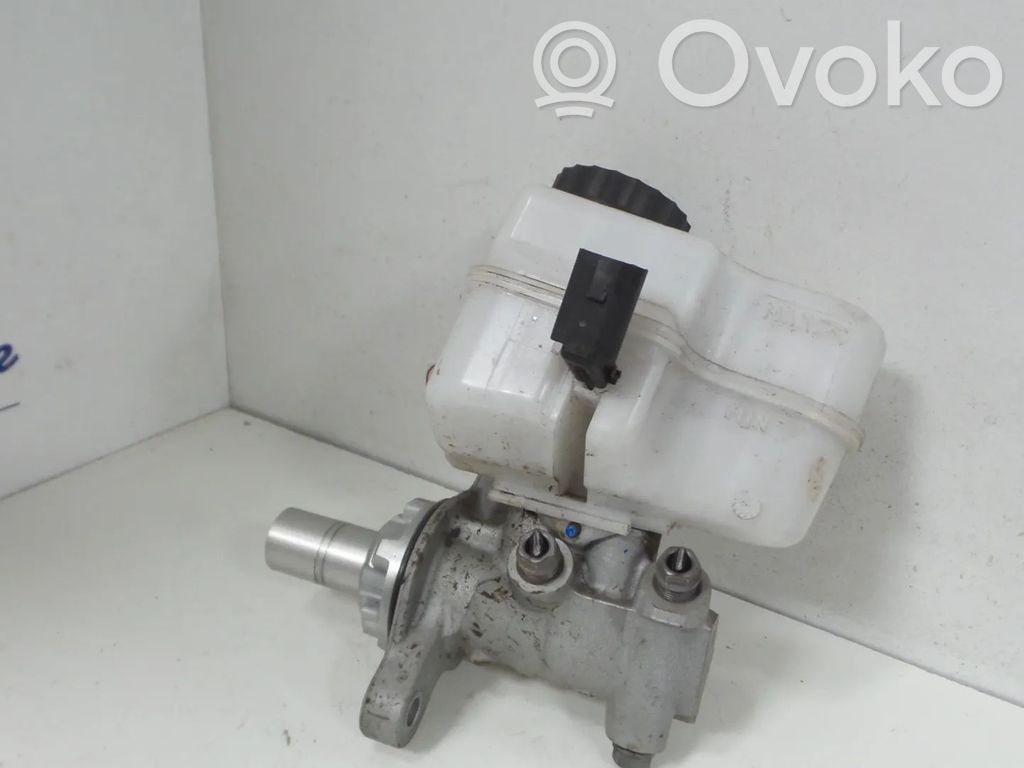 Główny cylinder hamulca   5QE698141,5QE611301,8V1611021D,CUKB