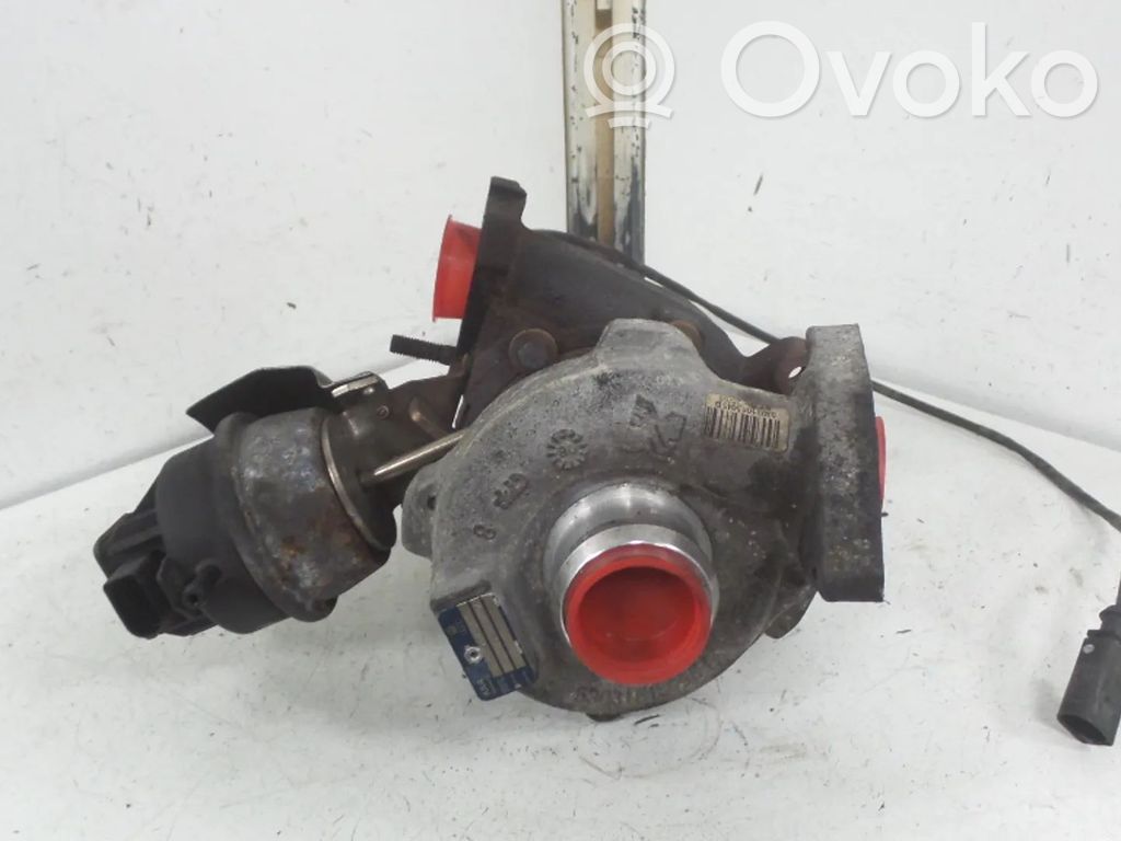 Audi A4 S4 B8 8K Sprężarka 