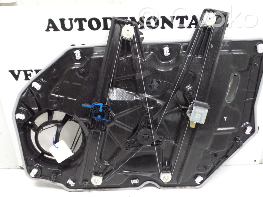 Ford Focus Front window lifting mechanism without motor 