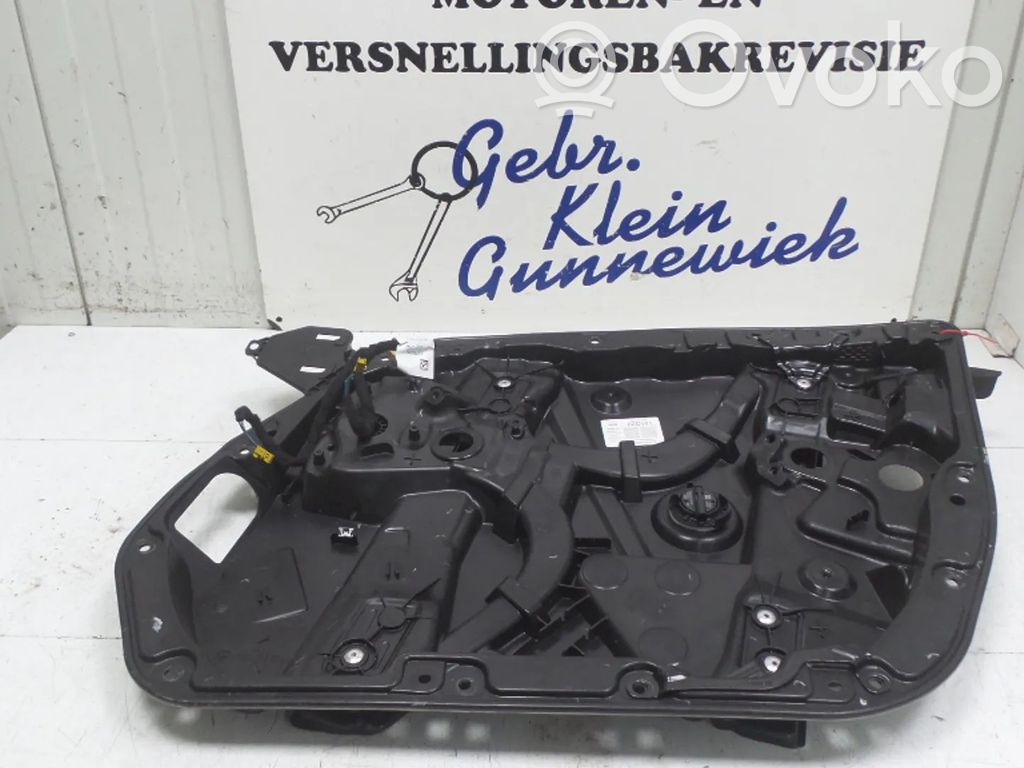 Mercedes-Benz C W205 Mechanizm podnoszenia szyby przedniej bez silnika 