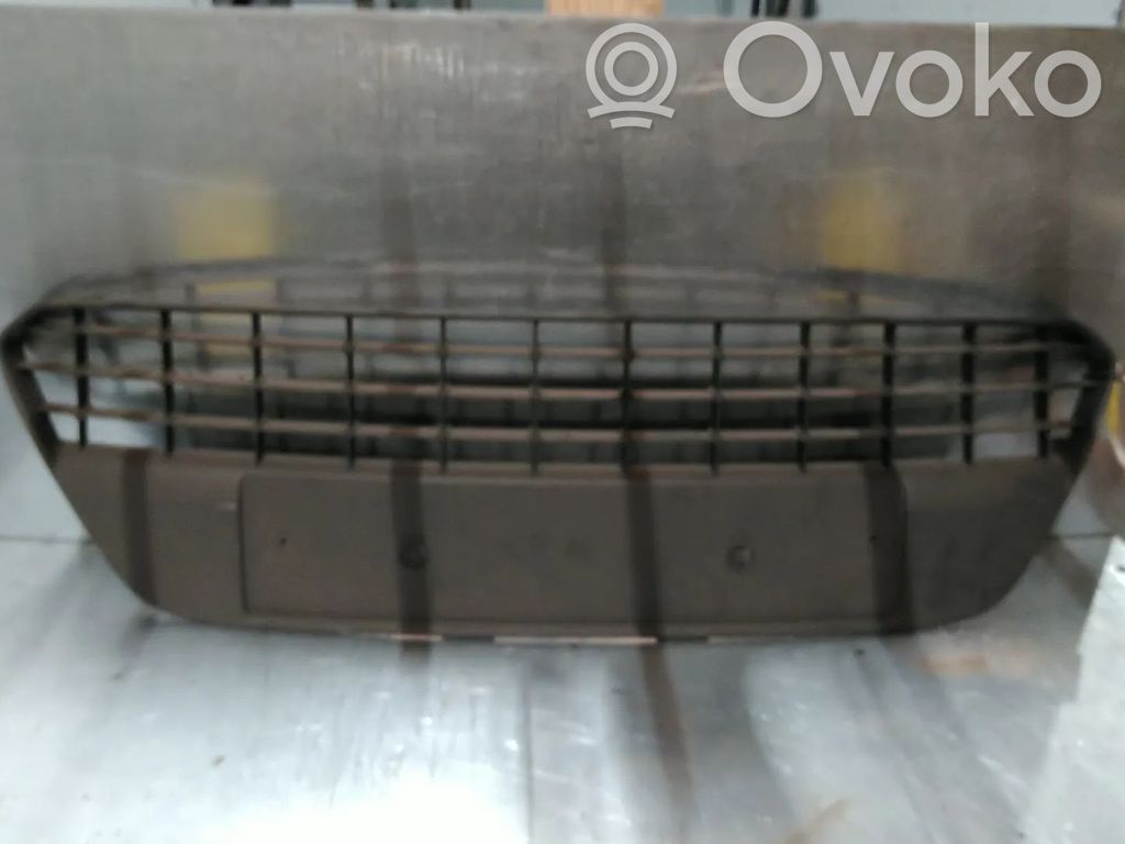 Ford C-MAX I Front bumper lower grill 