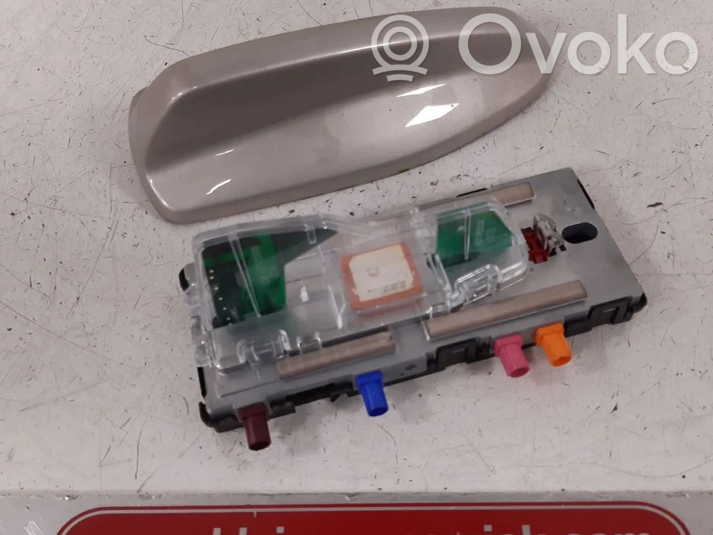 Volvo XC40 Antenă radio 