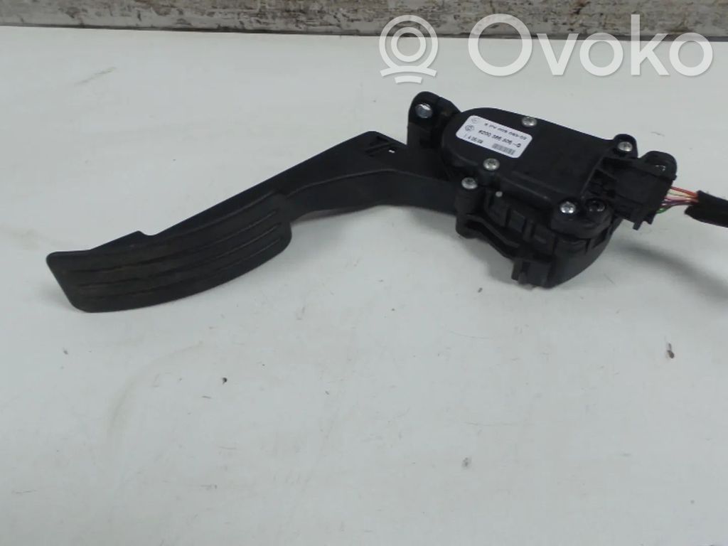 Dacia Logan I Accelerator pedal position sensor 