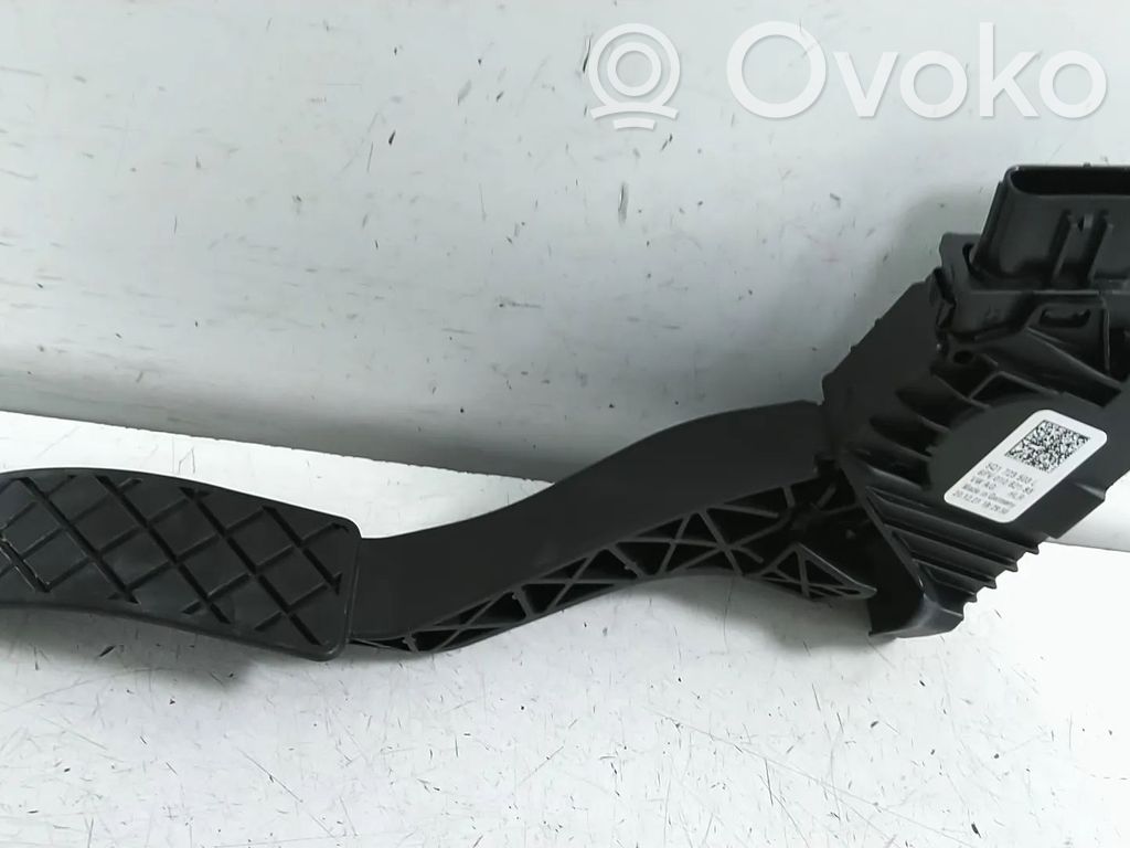 Volkswagen Tiguan Czujnik położenia pedału gazu / przyspieszenia 