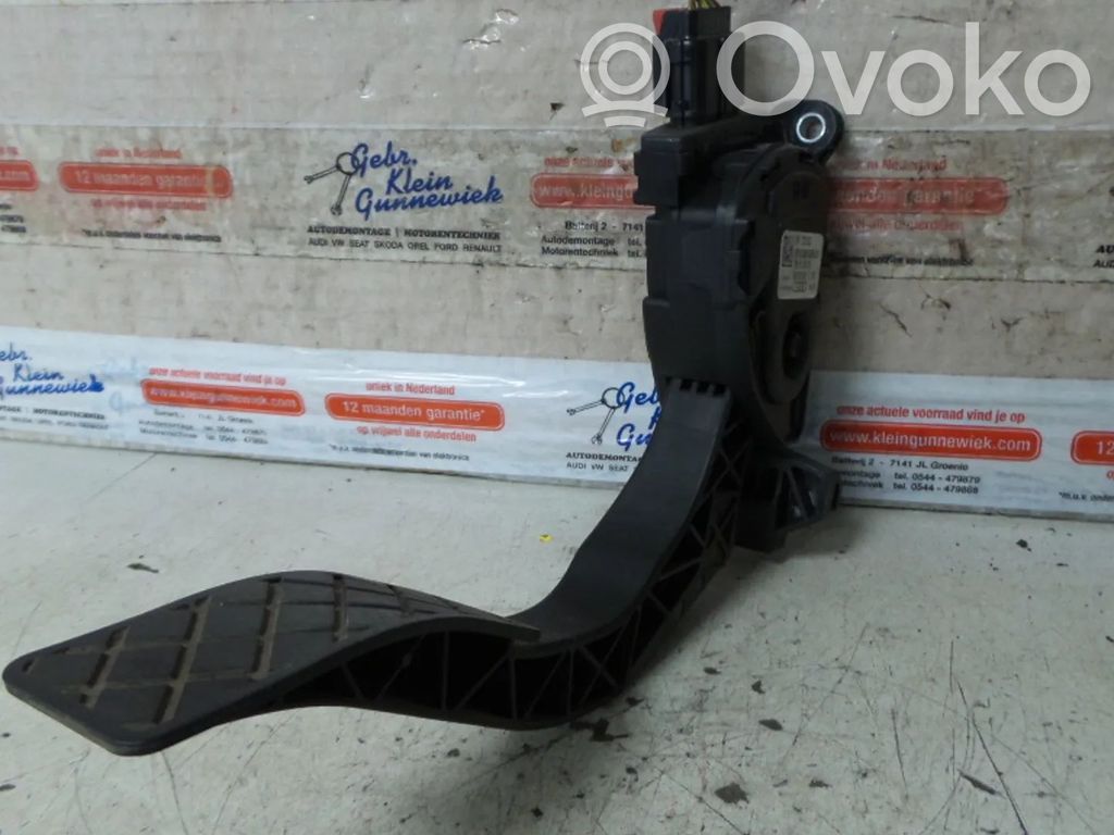 Audi Q5 SQ5 8R Accelerator pedal position sensor 