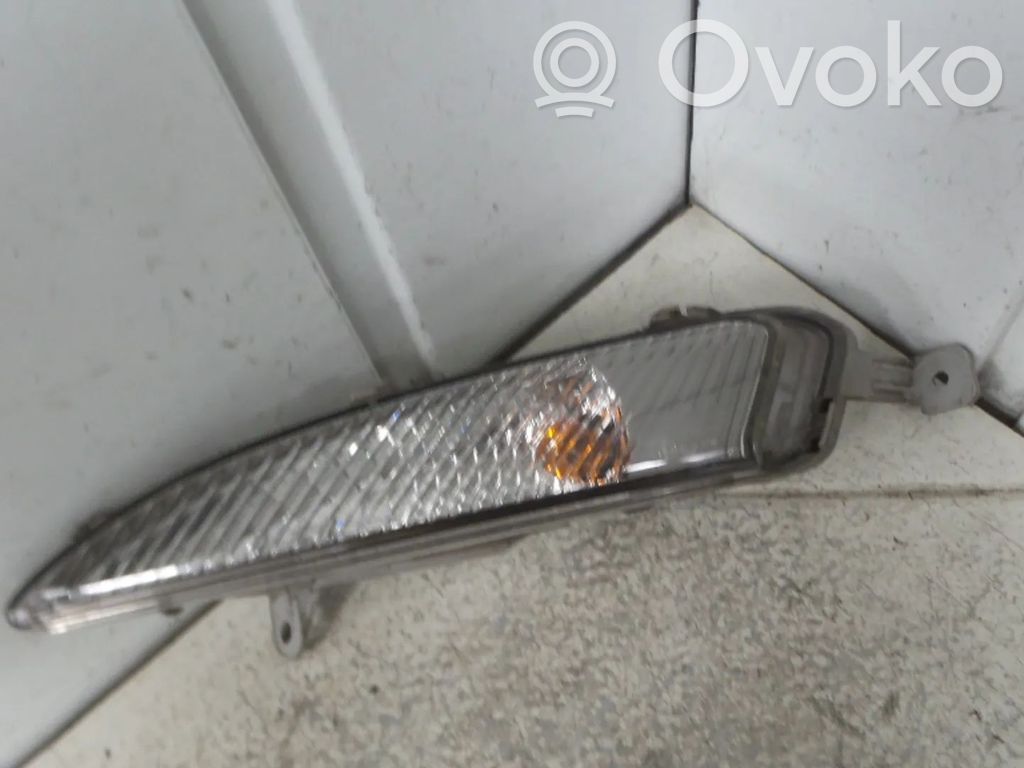 Front indicator light   13367142,1226160
