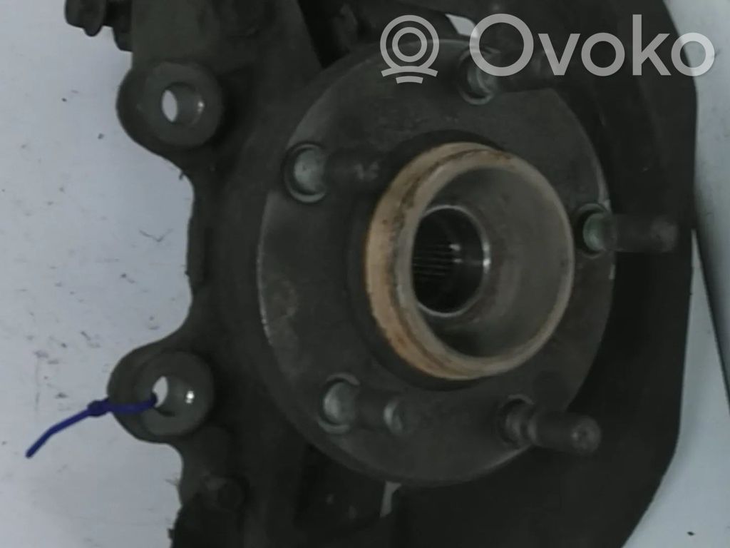 Mazda 3 I Передний поворотный кулак (ступица, цапфа) 