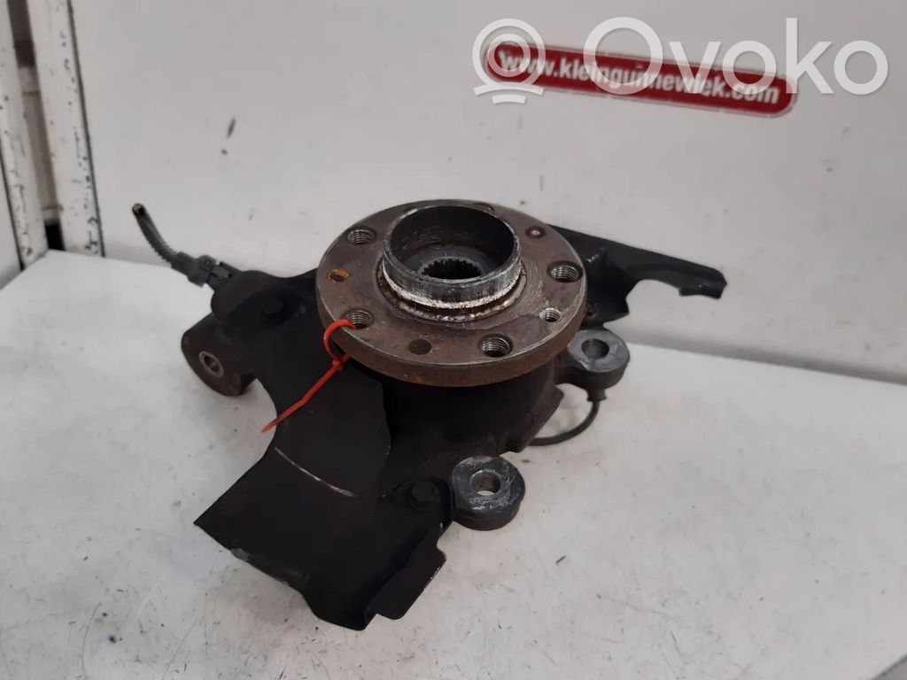 Opel Combo D Zwrotnica koła przedniego 