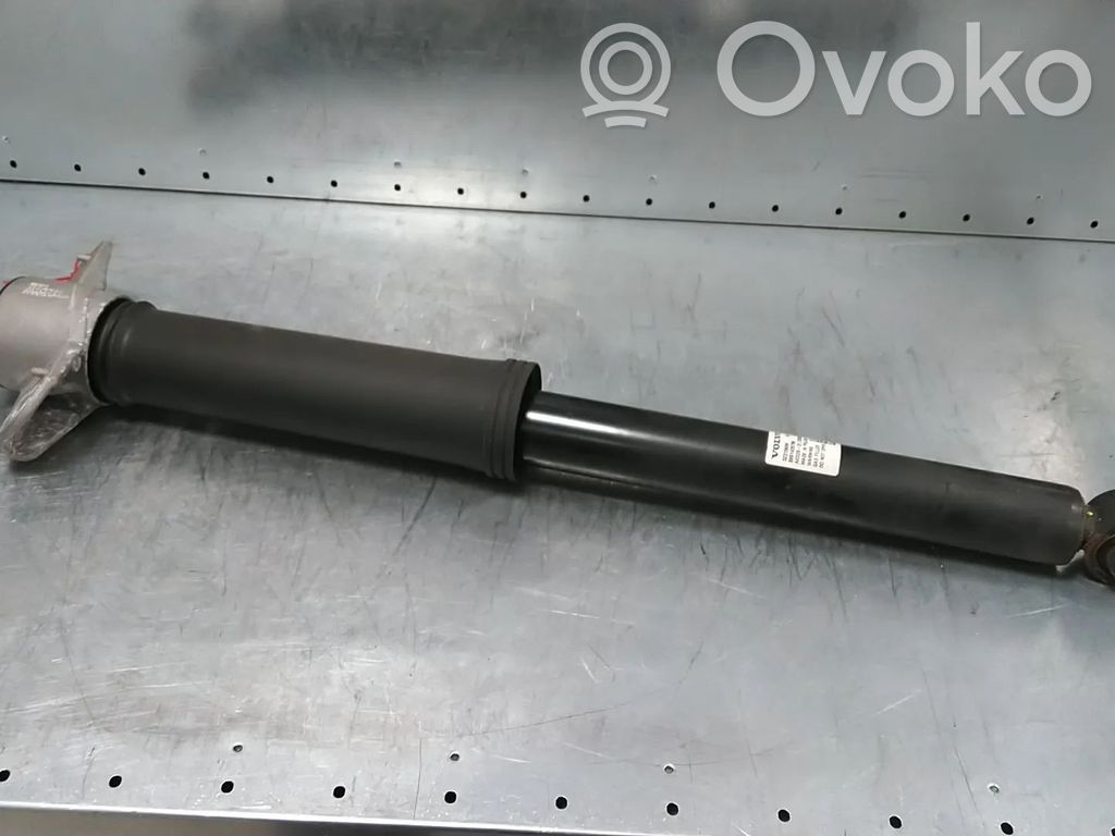 Volvo XC40 Aizmugurē amortizators 