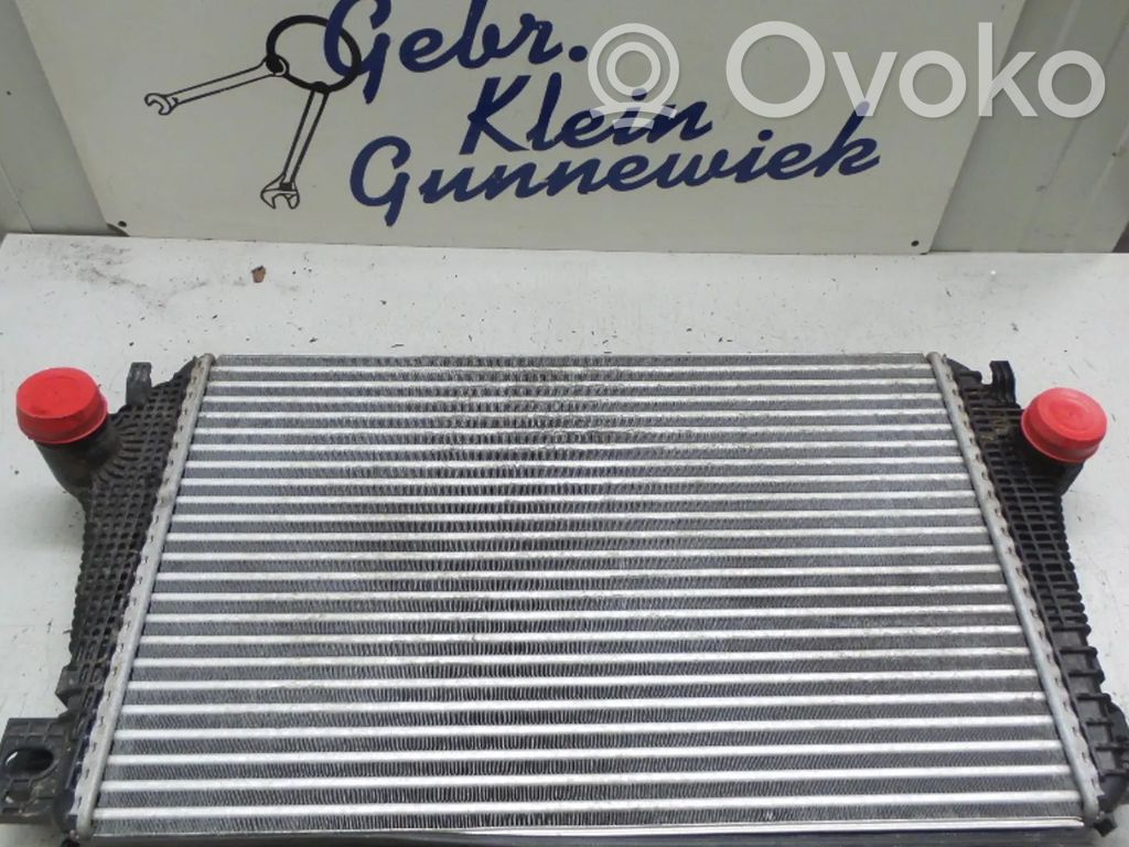 Volkswagen Amarok Interkūlerio radiatorius 