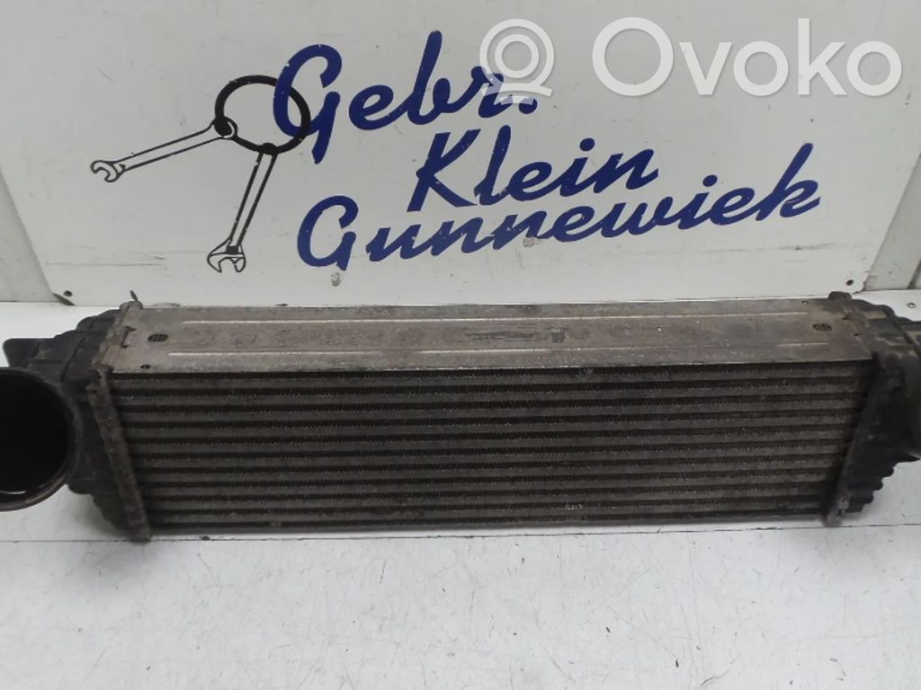 BMW X5 F15 Interkūlerio radiatorius 