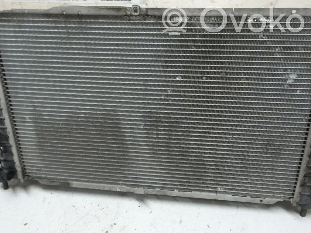 Opel Zafira B Coolant radiator 