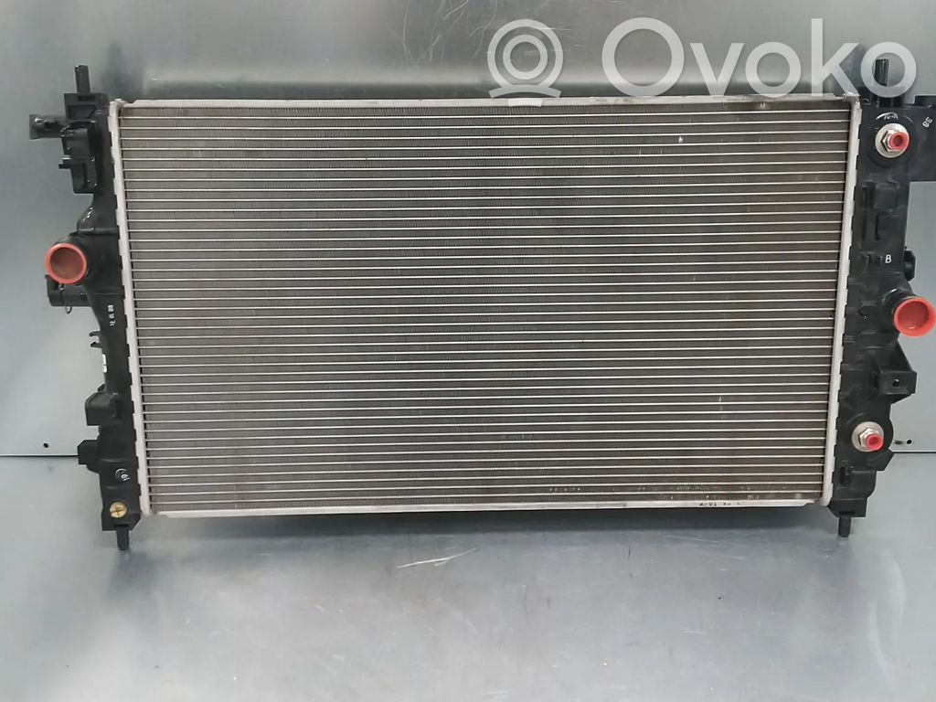 Opel Astra J Chłodnica 