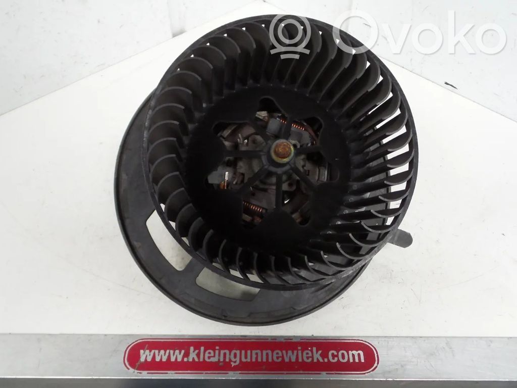 BMW 3 E90 E91 Mazā radiatora ventilatora reostats 