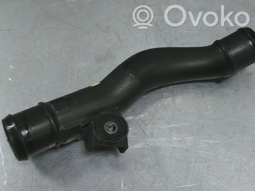 Rura / Wąż dolotowy powietrza turbiny   1K0145844A