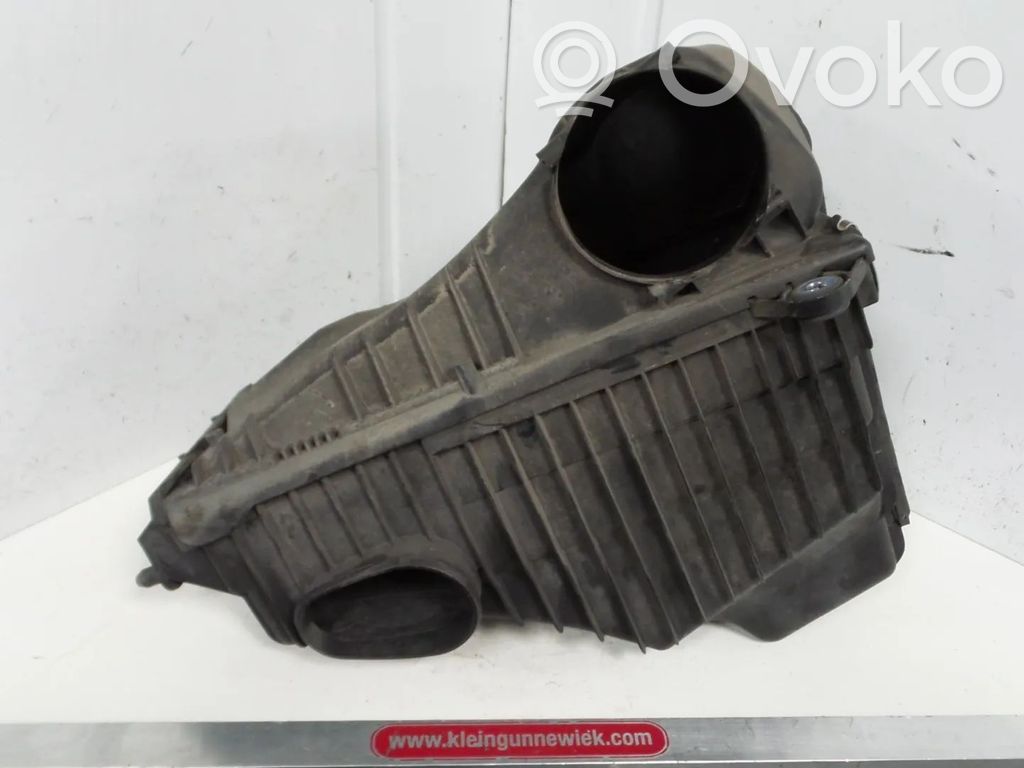 Porsche Cayenne (9PA) Air filter box 