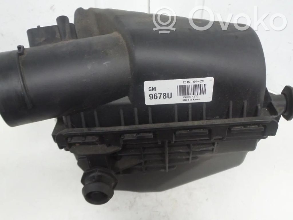 Opel Karl Air filter box 