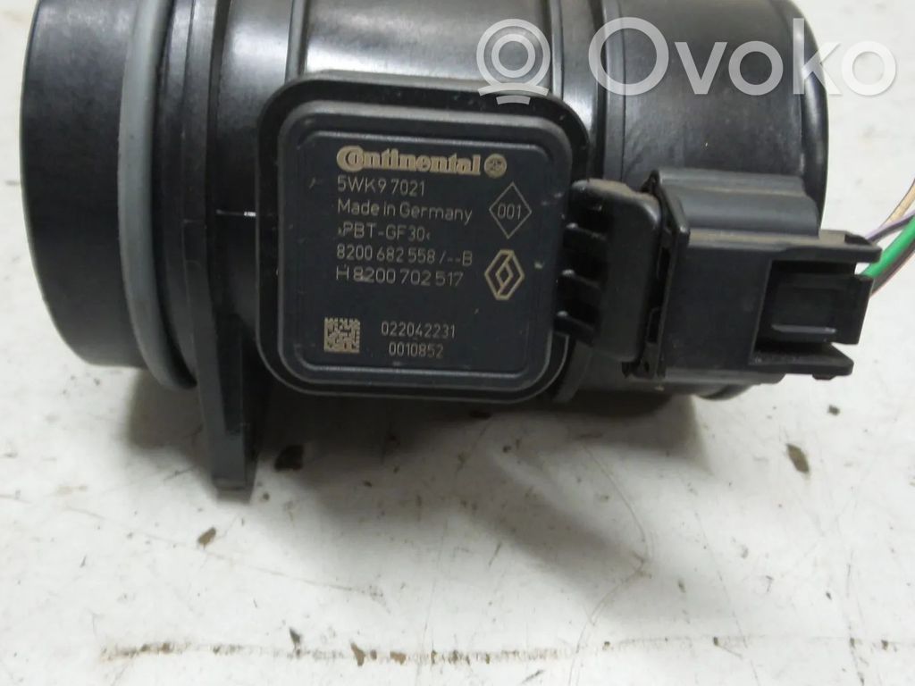 Renault Clio III Mass air flow meter 
