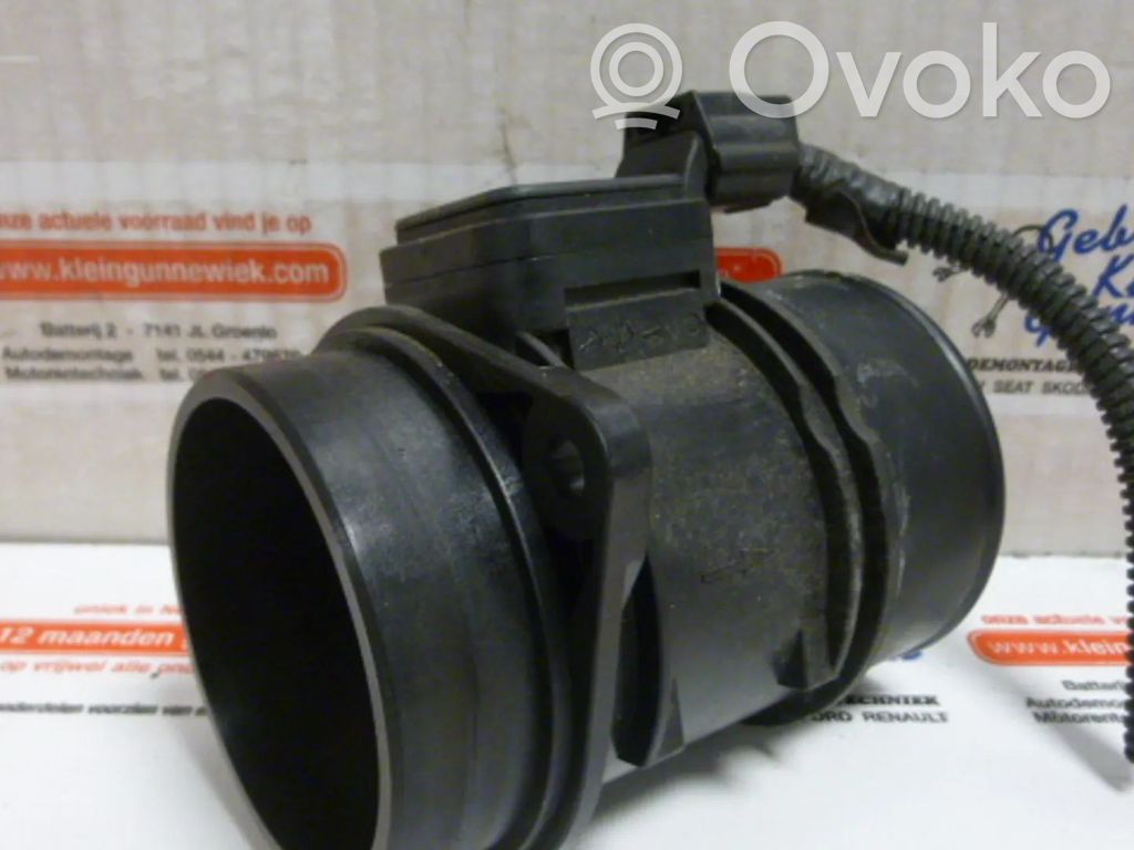 Renault Twingo II Mass air flow meter 