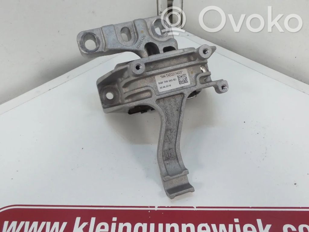 Volkswagen Golf Sportsvan Wspornik / Mocowanie silnika 