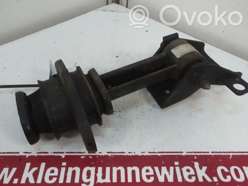 KIA Picanto Engine mount bracket 