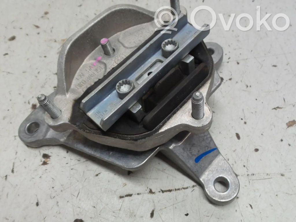 Audi Q5 SQ5 8R Engine mount bracket 