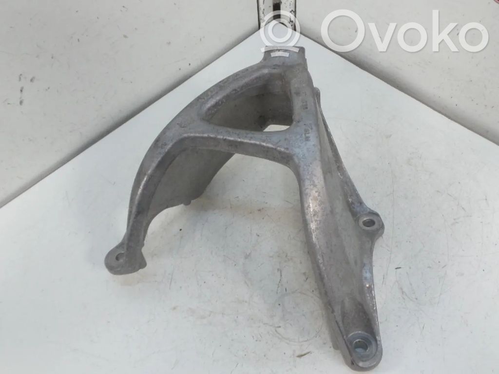 Engine mount bracket   8W0199307F,CVNA