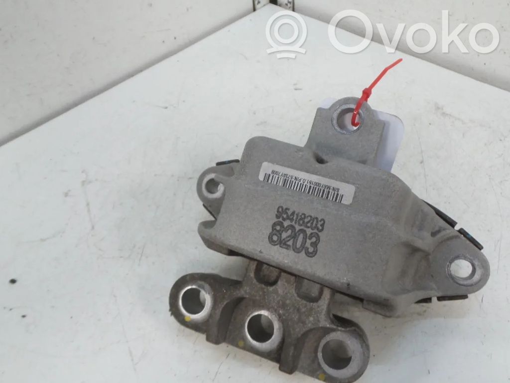 Opel Mokka Engine mount bracket 