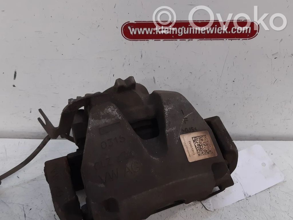 Audi A4 S4 B9 Zacisk hamulcowy przedni 